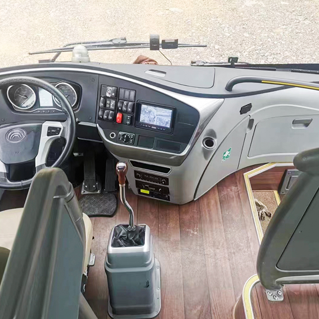 Ônibus usado e recondicionado